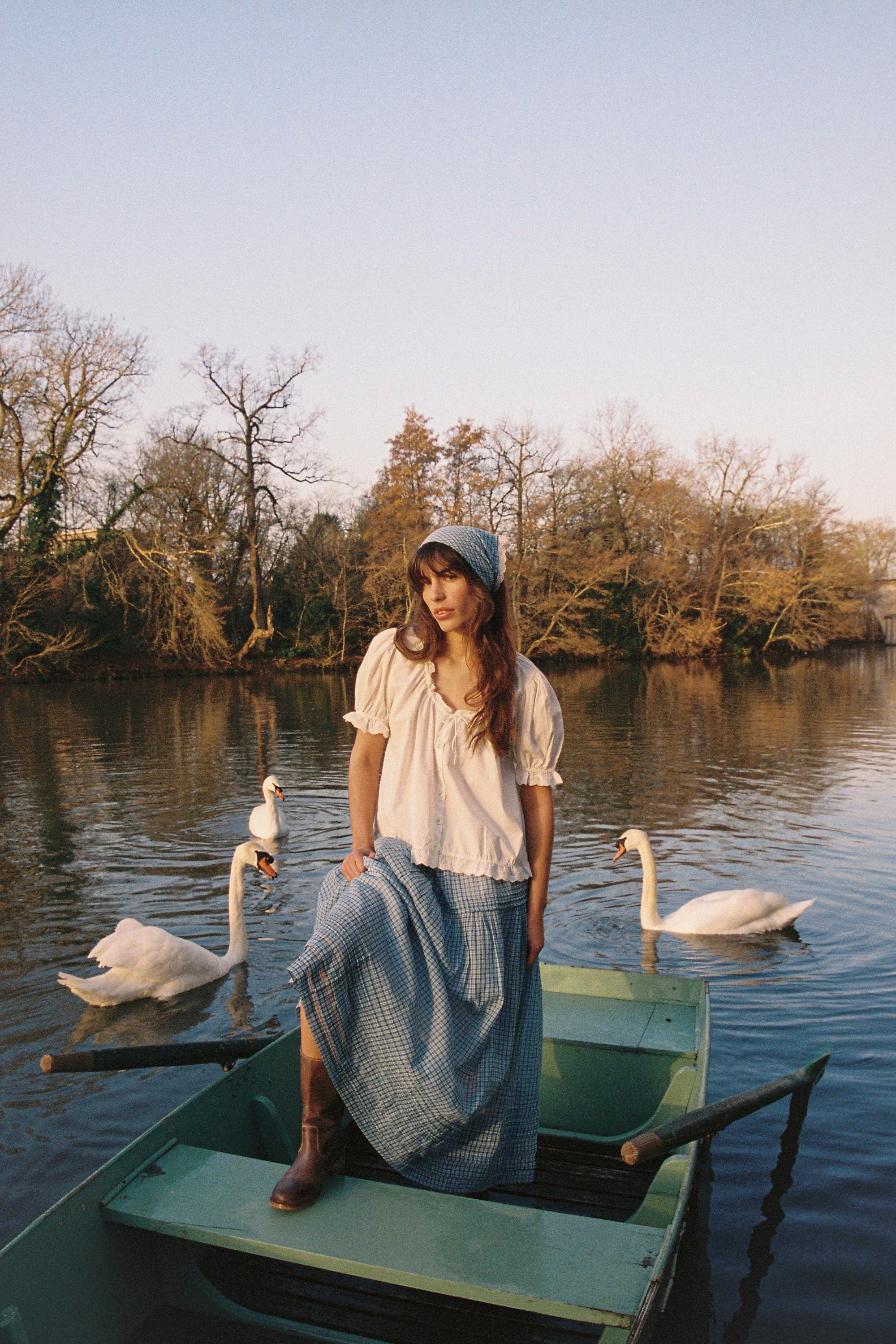 The Duke blouse in French White - Image 5