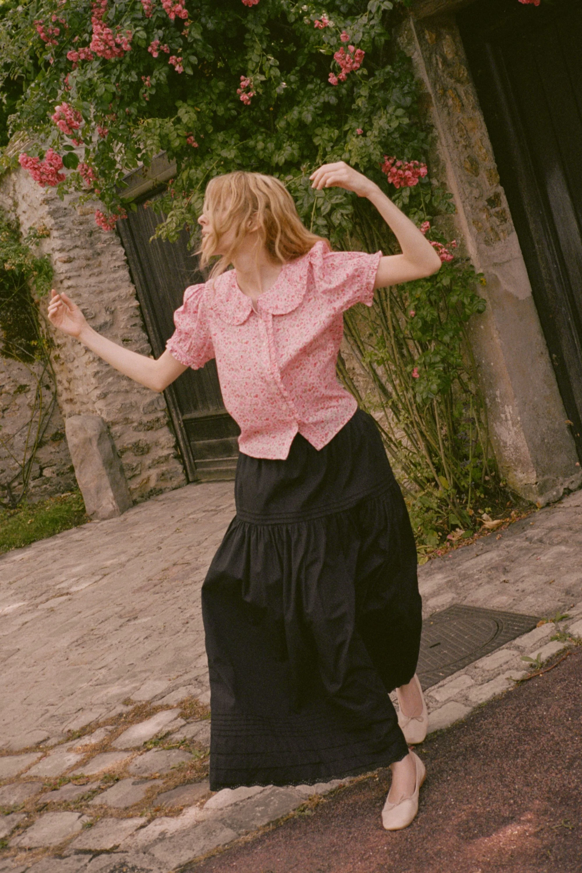 Yuri Skirt in Black Cotton Poplin - Image 3
